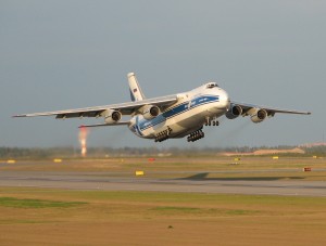 Antonov_An-124
